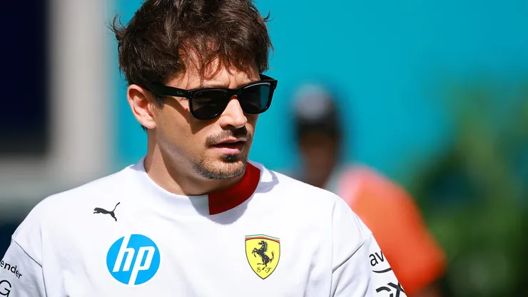 Charles Leclerc rompió el silencio tras los rumores de su salida de Ferrari