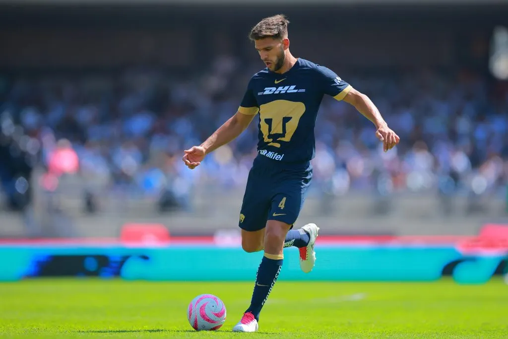 Lisandro Magallán, defensor argentino que se desempeña en Pumas UNAM de México. (Getty Images)