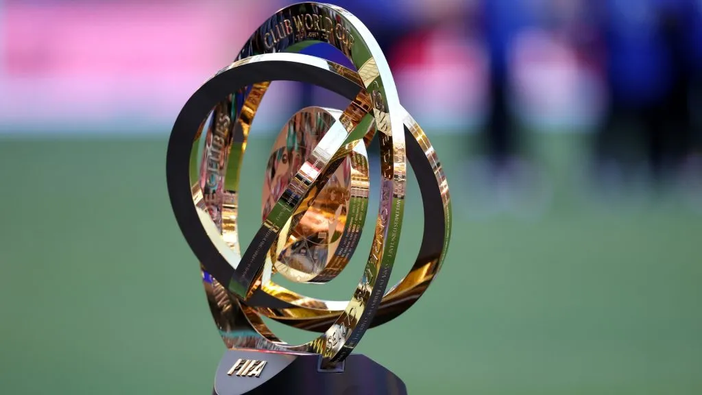 El trofeo del Mundial de Clubes.