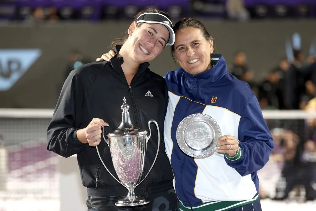 Muguruza y Conchita Martínez. (Foto: Getty).