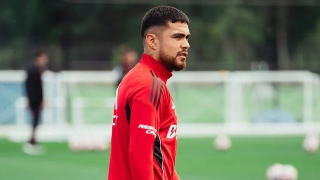 Paulo Díaz iniciará en el banco porque no está al 100% desde lo físico. (Foto: Prensa River).