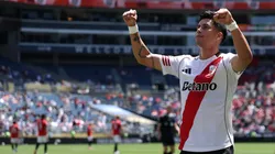 El festejo de Maximiliano Meza.