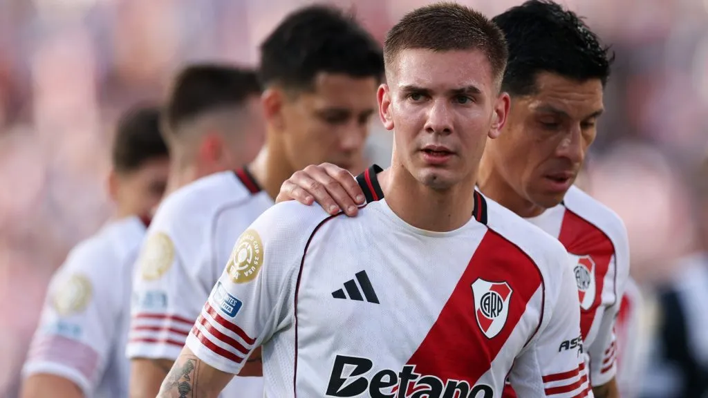 Franco Mastantuono y Enzo Pérez en el empate ante Monterrey.