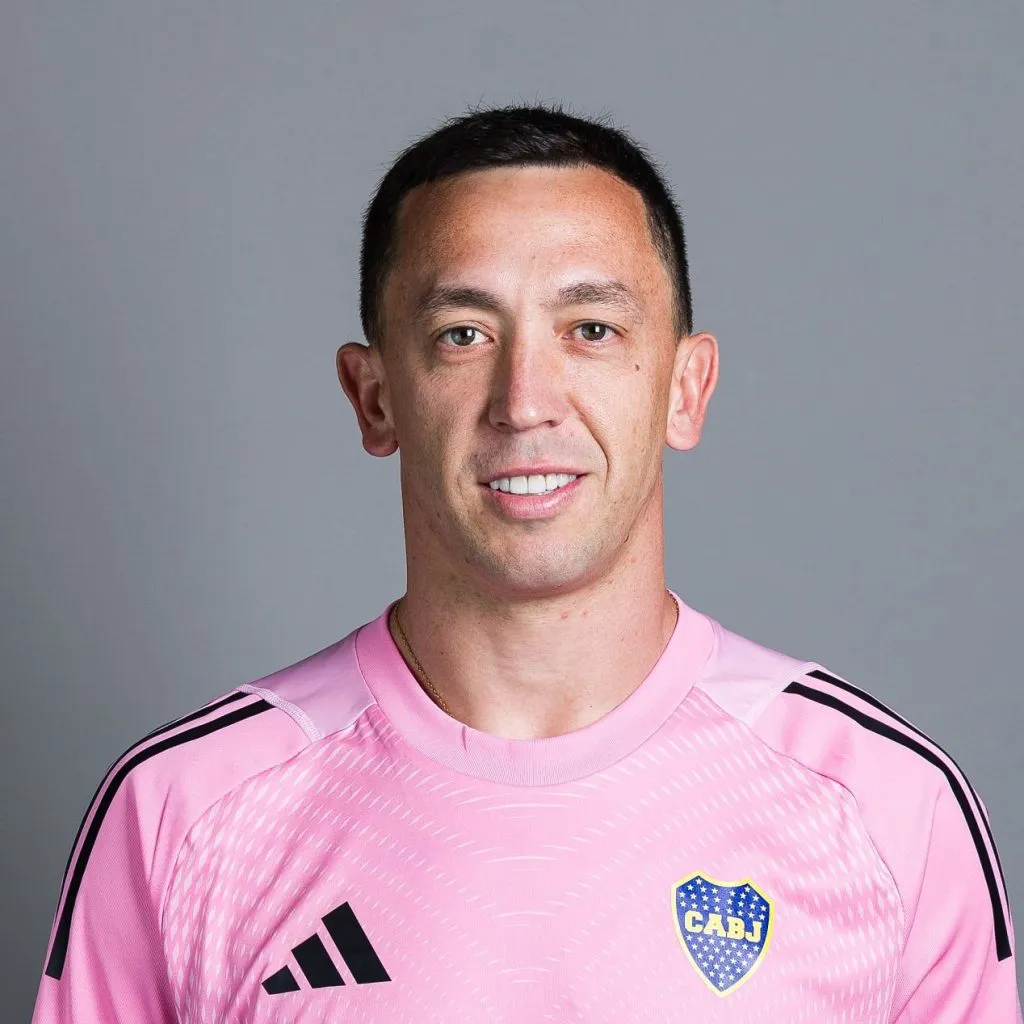 Marchesín junto al escudo tradicional de 50 estrellas (Foto: Fifa World Cup).