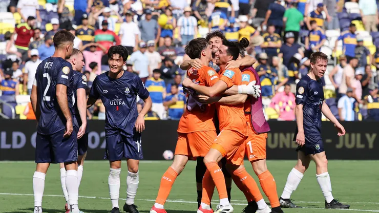 El arquero de Auckland City chicaneó a Boca tras la eliminación