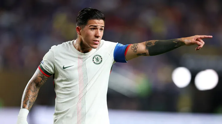 Enzo Fernández, mediocampista de Chelsea.