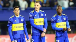 Los jugadores de Boca en la previa de un partido en La Bombonera. (Getty Images)