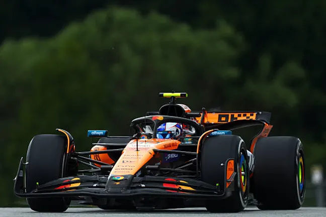 Con el McLaren, Dunne se metió cuarto en la FP1 del GP de Austria.