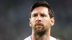 Messi posó con la camiseta de otro club, a horas de poder firmar un preacuerdo