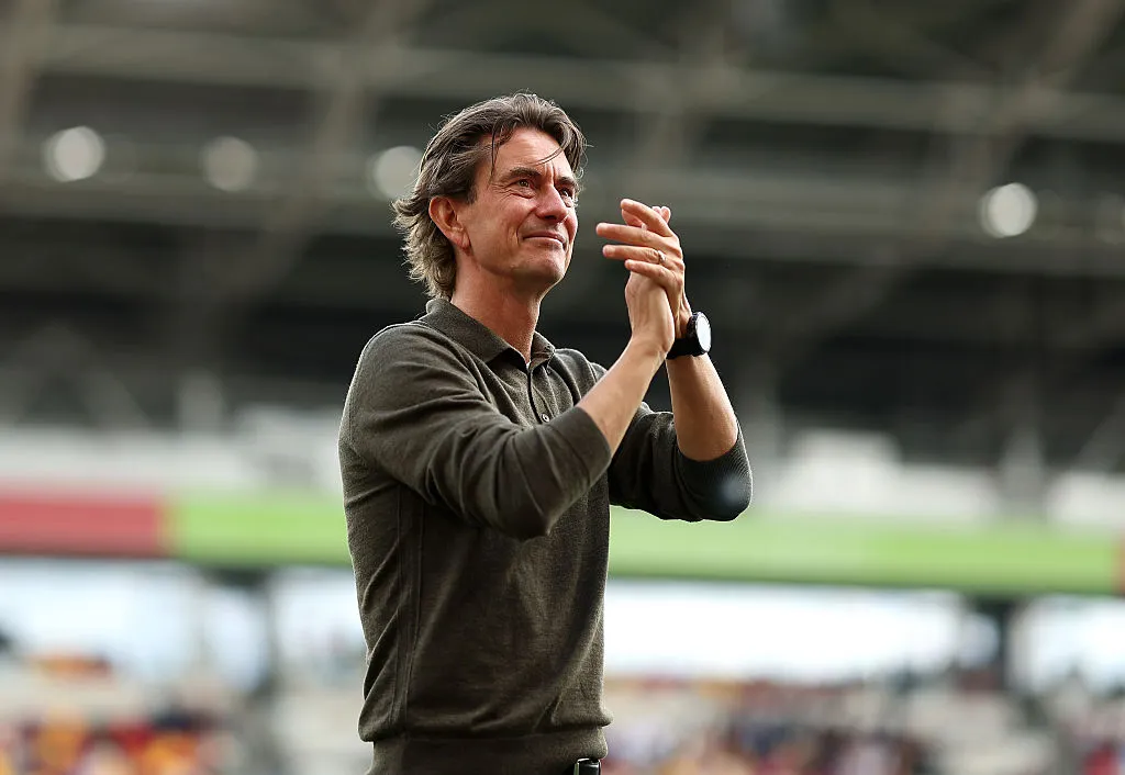 Thomas Frank es el nuevo DT de Tottenham y podría darle una chance al santafesino.