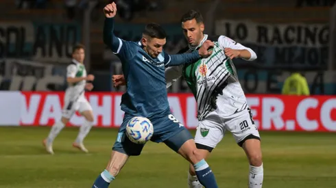 Racing y San Martín se miden por Copa Argentina.