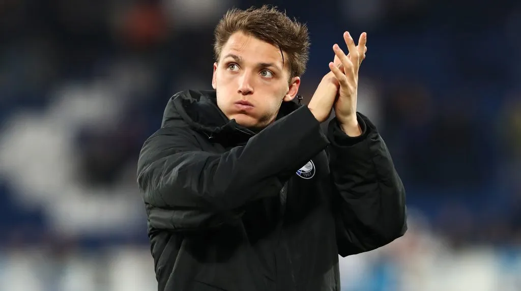 Retegui, con futuro en Arabia mediante una venta que beneficia a clubes argentinos.