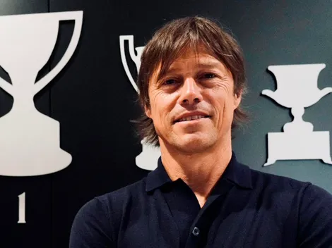 Matías Almeyda tuvo su primer día como DT de Sevilla y ya lo definieron: "Una mezcla de Simeone y Smpaoli"