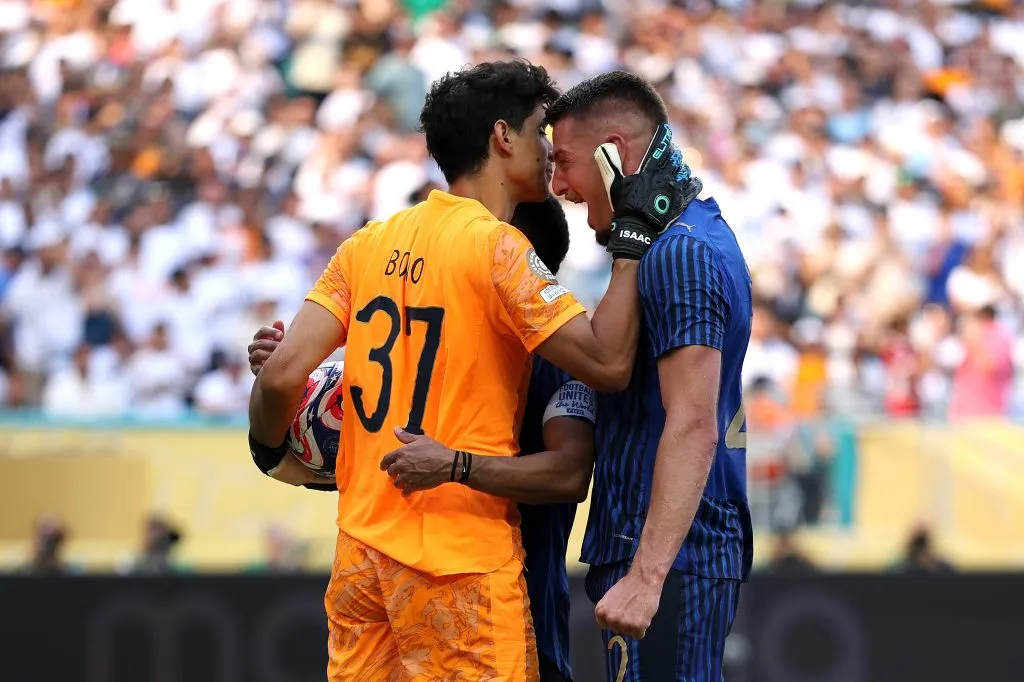 Al arquero todavía le queda un año de contrato por delante con al Hilal.