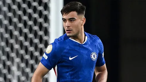 Aaron Anselmino se irá de Chelsea y podría compartir equipo con otro ex Boca