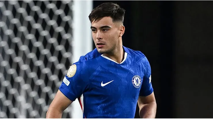 Aaron Anselmino se irá de Chelsea y podría compartir equipo con otro ex Boca
