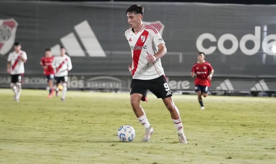 Dadín, el juvenil blindado por River en 100 millones de euros (@bautistadadin).