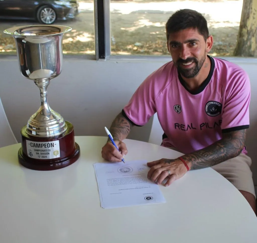 Con el Real Pilar firmó por dos años con el objetivo de ascender. Foto Real Pilar.