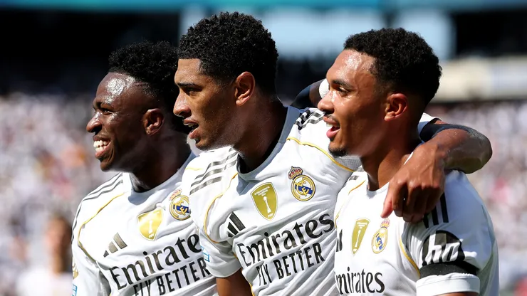 Los jugadores del Real Madrid celebran tras vencer al Dortmund.