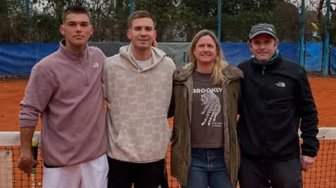 Franco Mastantuono jugó al tenis en Azul