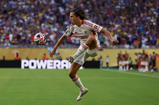 Marca reveló que se han abierto nuevamente las negociaciones entre ambos clubes por Carreras.