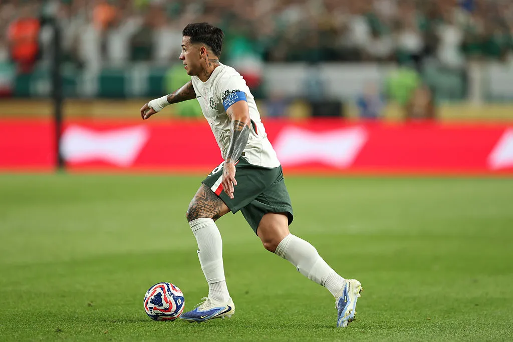 PHILADELPHIA, PENNSYLVANIA – JULY 04: Enzo Fernandez #8 of Chelsea FC during the FIFA Club World Cup 2025 quarter final match between SE Palmeiras and Chelsea FC at Lincoln Financial Field on July 04, 2025 in Philadelphia, Pennsylvania. (Photo by Dan Mullan/Getty Images)