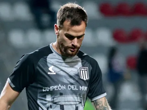 Los hinchas de River liquidaron a González Pirez tras su error en Estudiantes: “Verón se comió el cuento”