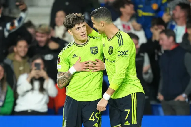 Parker cree que Garnacho debe dejar de intentar ser Cristiano Ronaldo.