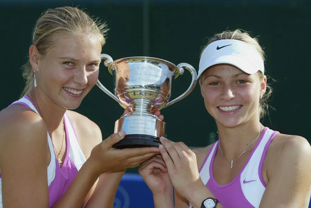 Sharapova y Kirilenko en 2004. (Foto: Getty).