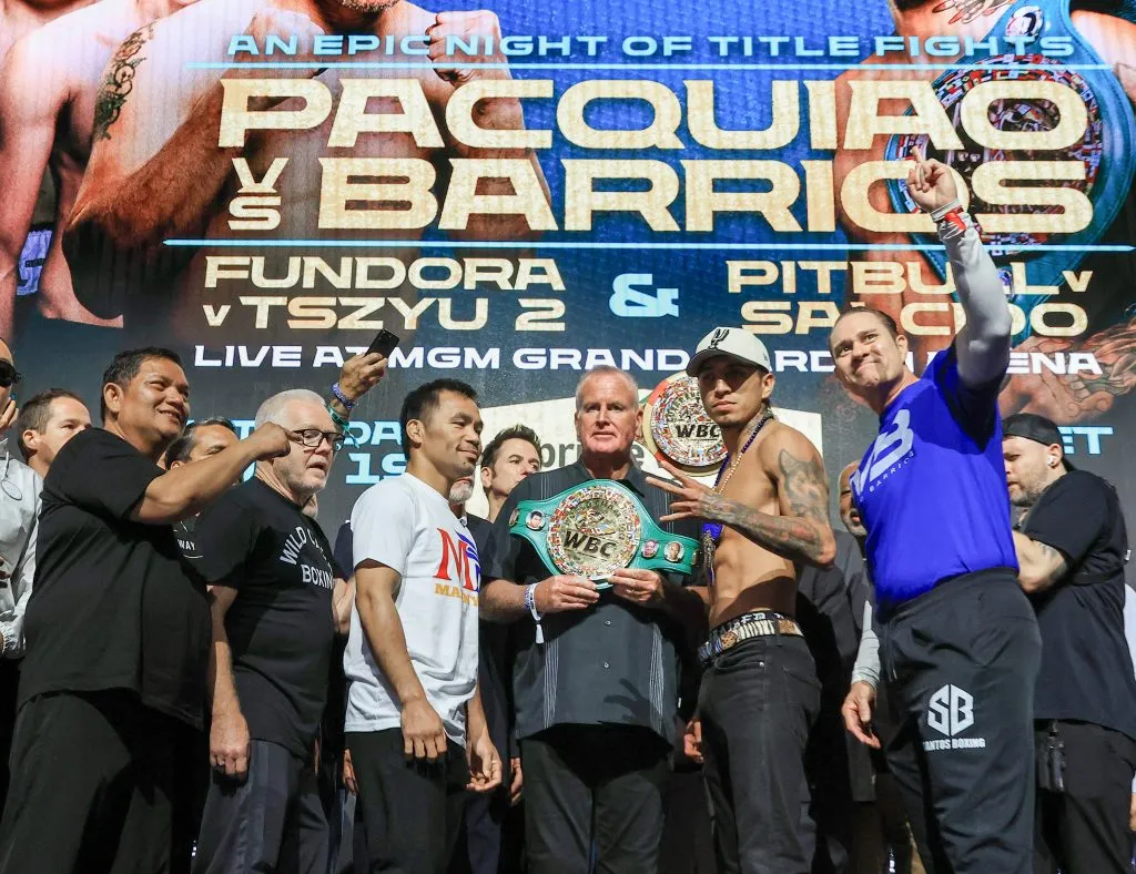 Barrios expone ante Pacquiao el título mundial de peso welter del CMB.