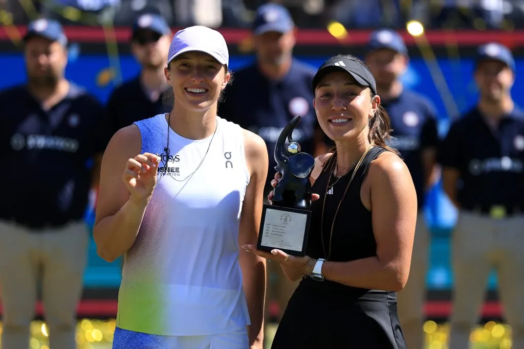 Pegula, campeona en el césped de Alemania ante Iga Swiatek en este 2025. (Foto: Getty).