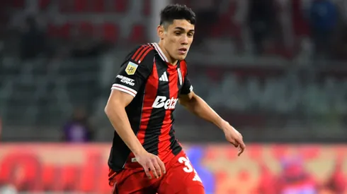 Santiago Lencina, mediocampista de River Plate.