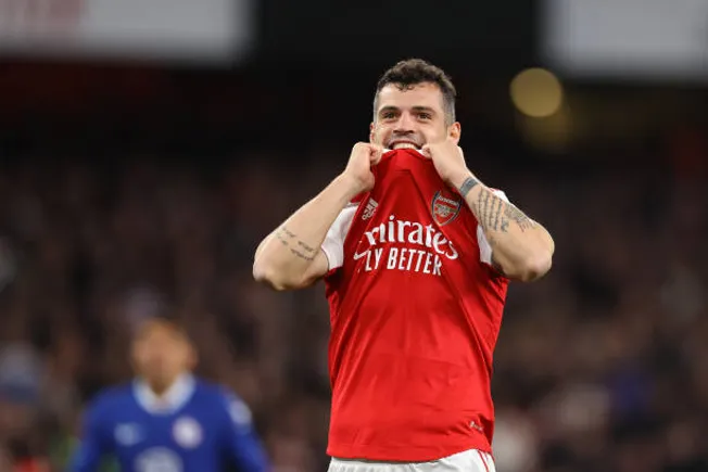 Xhaka quiere regresar a la Premier League y será jugador del Sunderland.