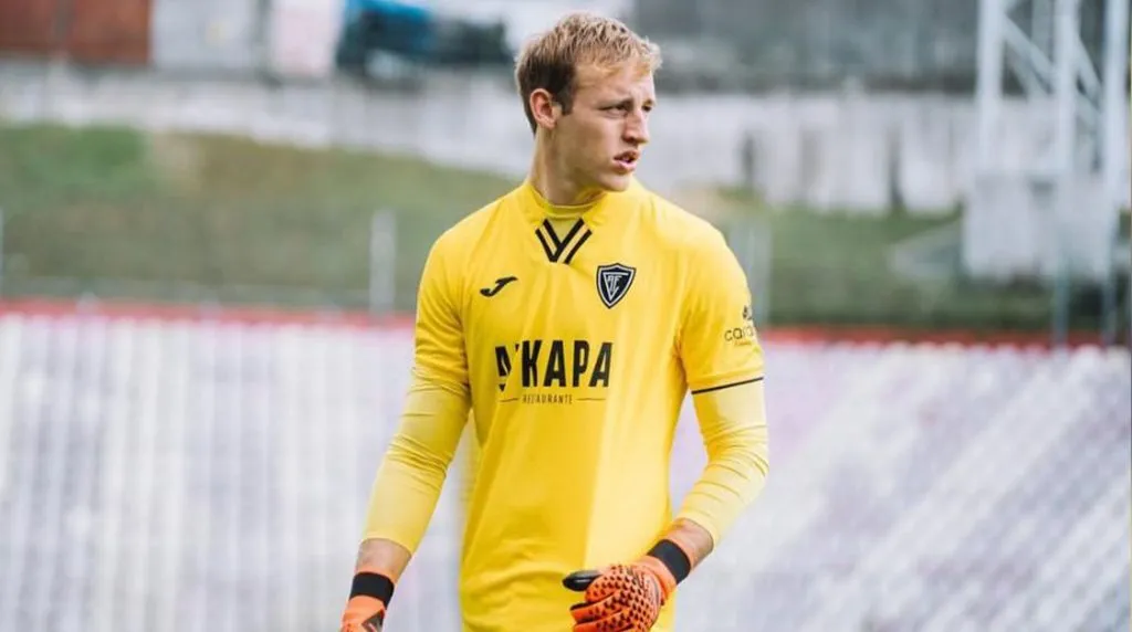 Gomes Gerth no pudo afianzarse en Portugal y rescindió su contrato con Académico Viseu.