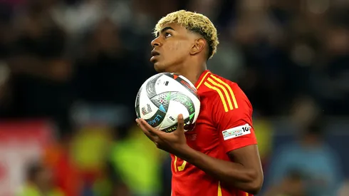 El campeón del mundo que insultó a Dibu Martínez ahora arremetió contra Lamine Yamal: "No lo puedo ni ver"