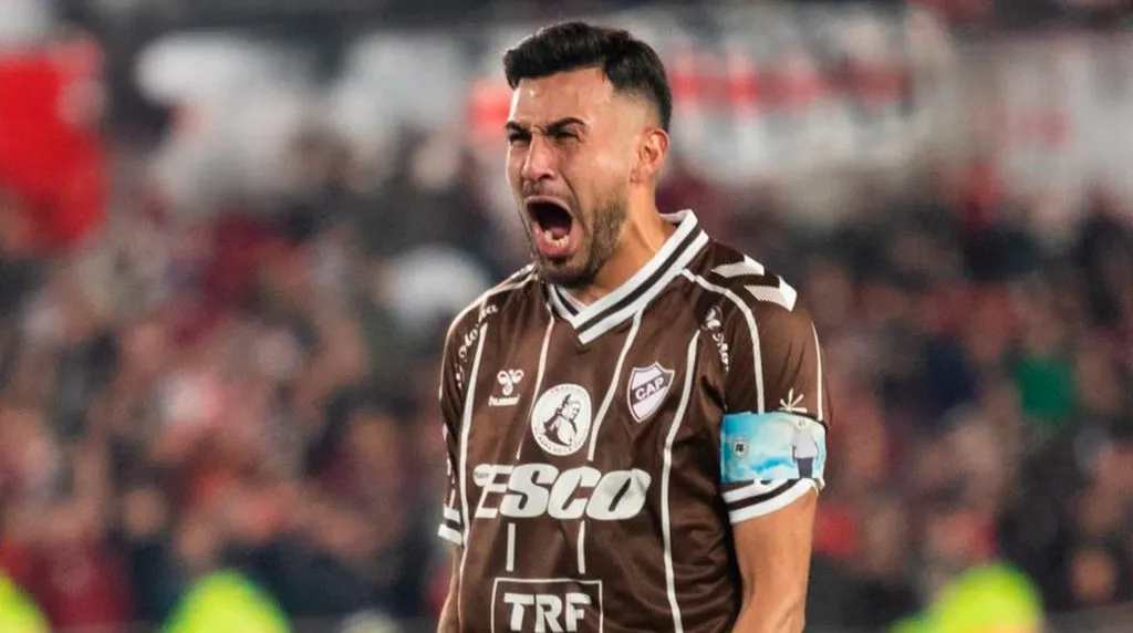 Nacho Vázquez, el defensor que pretende Boca.