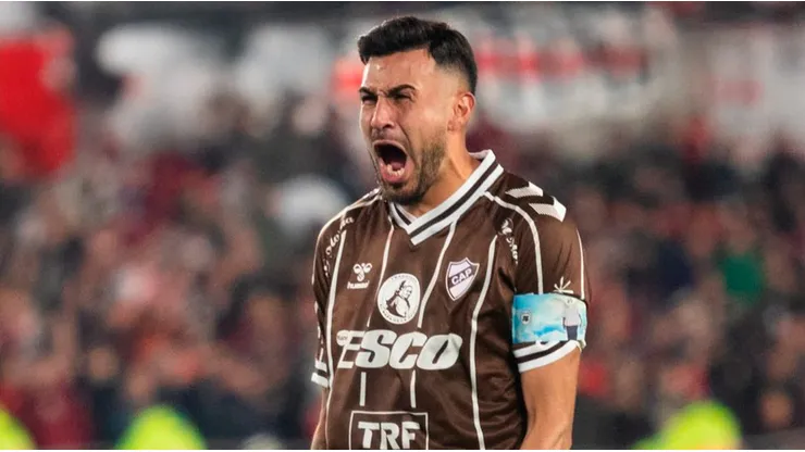 Ignacio Vázquez, defensor de Platense.