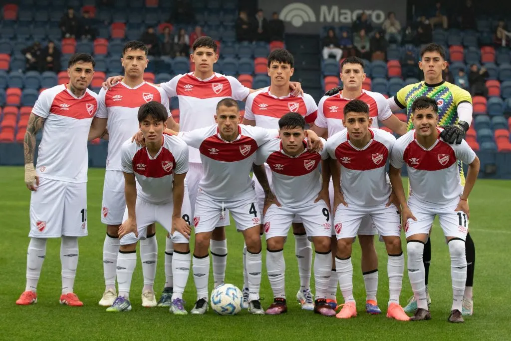 Con la “4”, Luciano Sánchez fue titular en la reserva de Argentinos Juniors (Prensa Argentinos Juniors).
