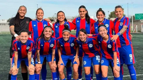 El equipo femenino de San Lorenzo realizó una fuerte denuncia contra los directivos.