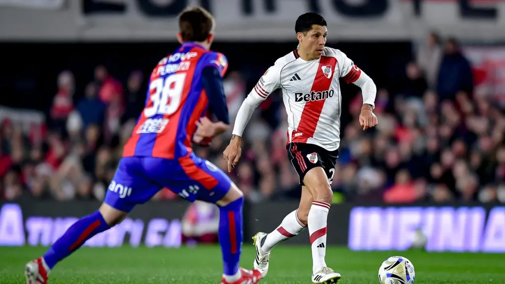 Enzo Pérez durante el encuentro entre River y San Lorenzo. (Foto: Getty)