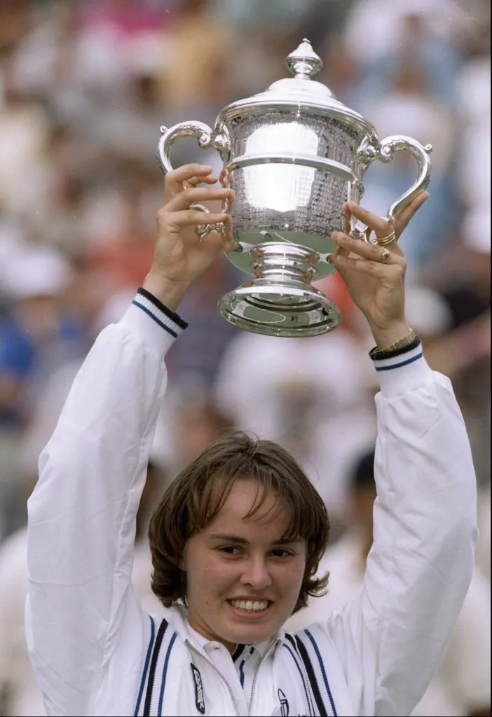 Martina Hingis luego de coronarse campeona del US Open 1997. (Foto: Getty).