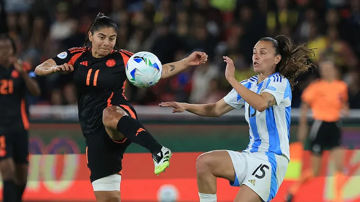 Argentina y Colombia se midieron por un pase a la final.