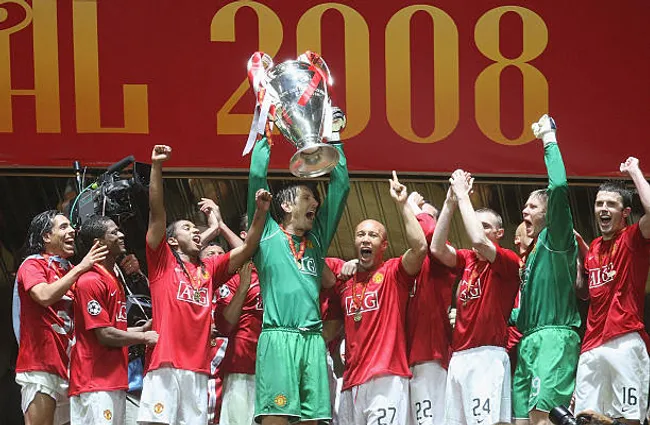 Edwin van der Sar es uno de los futbolistas más exitosos de la historia del United.