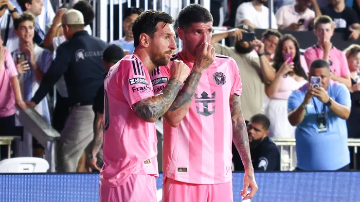 Lionel Messi y Rodrigo De Paul