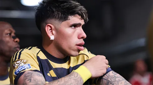 Arturo Vidal defendió a Carlos Palacios en medio de las críticas y el jugador de Boca se la devolvió: "El mejor de la historia"