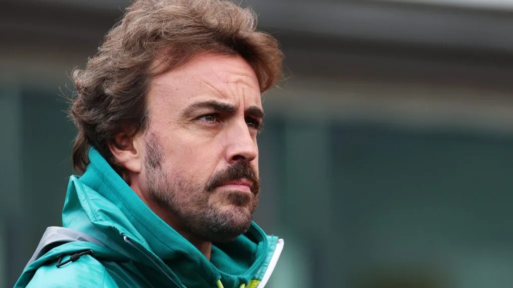 Fernando Alonso llega lesionado a Hungría