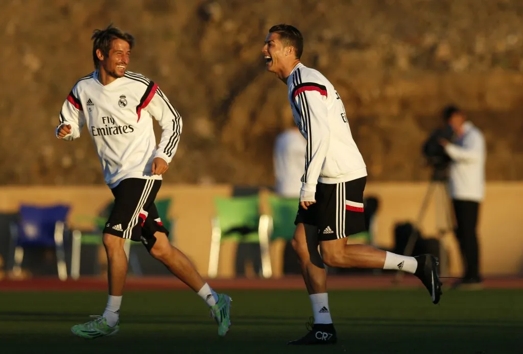 Cristiano Ronaldo y Fabio Coentrao, durante sus estadías en Real Madrid. (Getty Images)