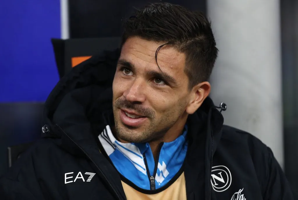 Gio Simeone resigna la oportunidad de jugar competiciones europeas en busca de mayor protagonismo.