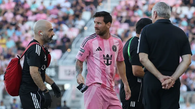 Lionel Messi se retiró lesionado durante el partido entre Inter Miami y Necaxa.