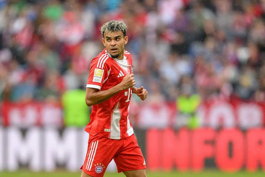 Luis Díaz ya debutó con Bayern Múnich y Kane lo destacó.